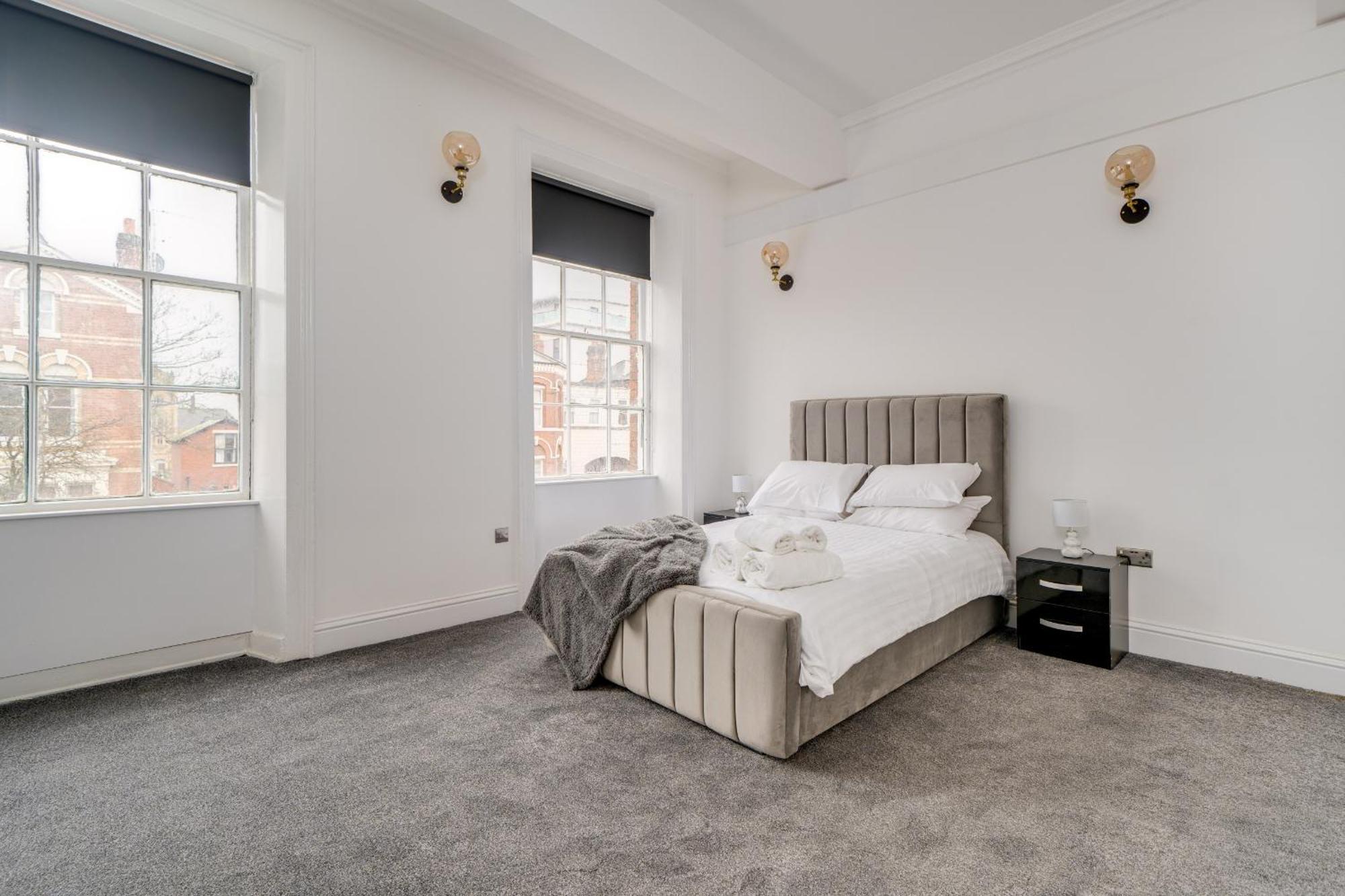 Town House Apartments Wakefield Room photo