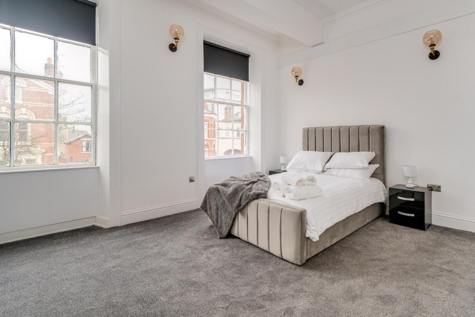 Town House Apartments Wakefield Room photo